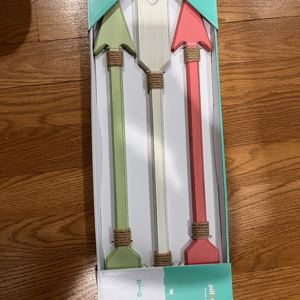 arrow decor for wall